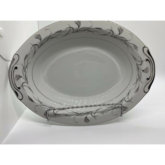 Harmony House China Platinum Garland Oval Vegetable Bowl - Picture 4 of 7